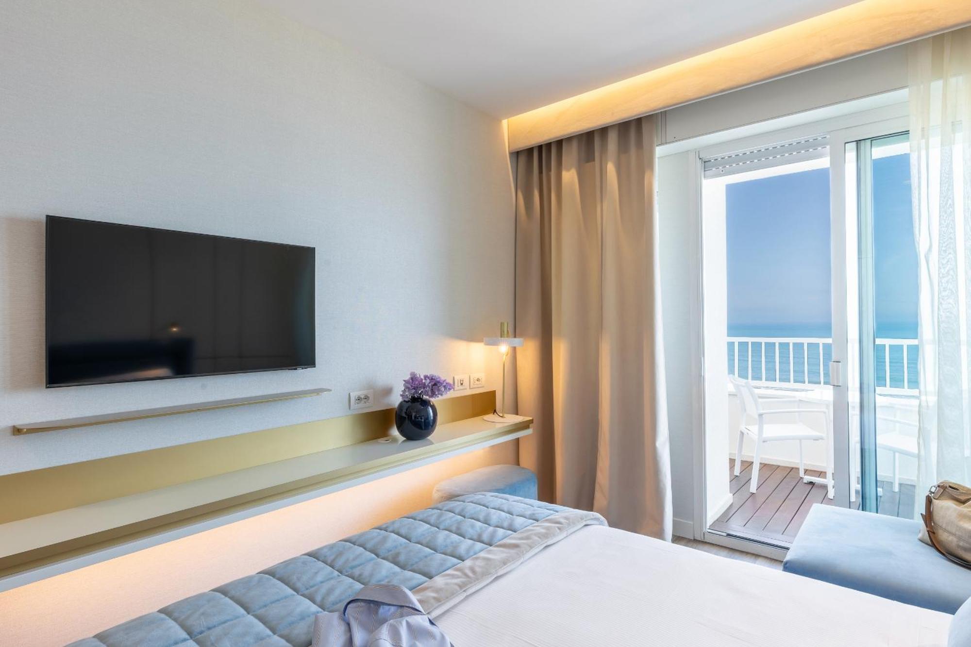 Hotel Tiffany'S Riccione Exteriér fotografie
